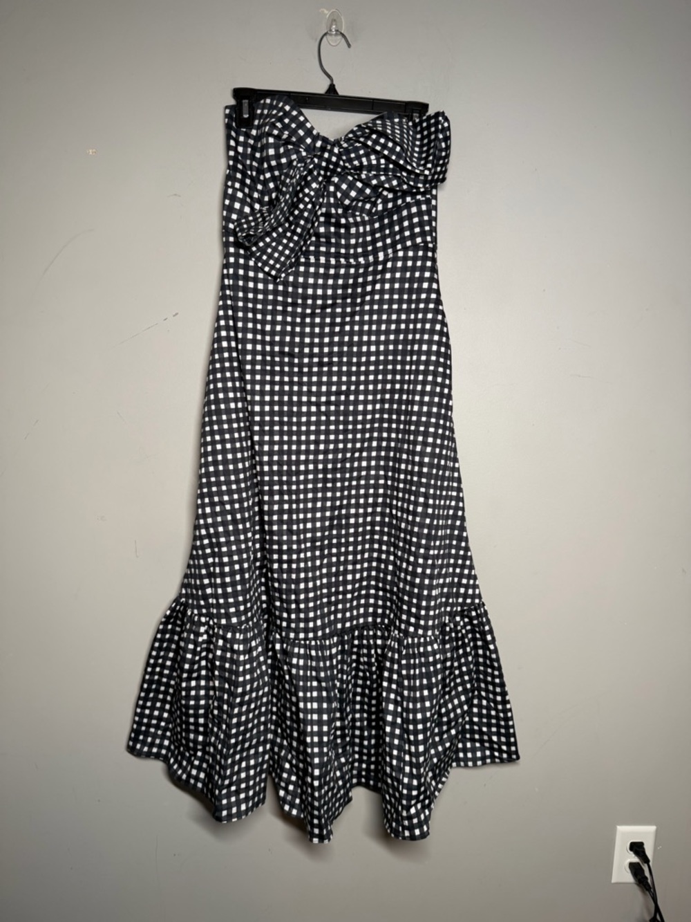 Anthropologie Hutch Strapless Gingham Midi Dress with Front Bow - Black White 6 - Picture 2 of 11